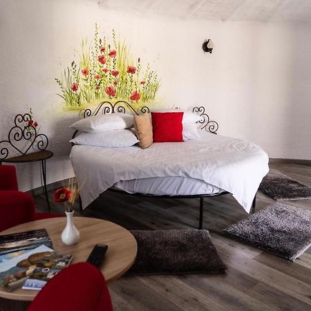Hotel Satul Cu Flori Buzău Exteriér fotografie