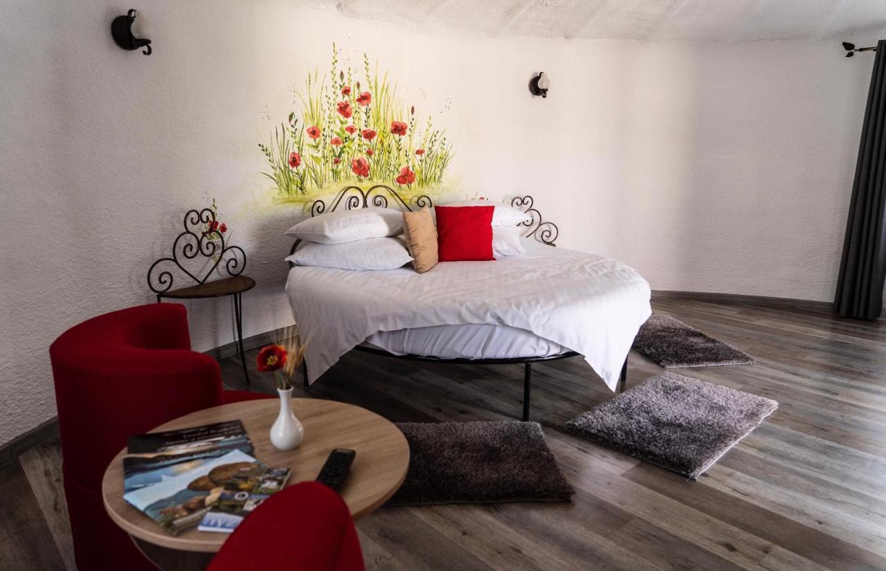 Hotel Satul Cu Flori Buzău Exteriér fotografie